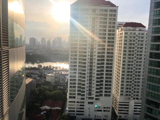 2+1 bedroom condominium for sale in Asoke