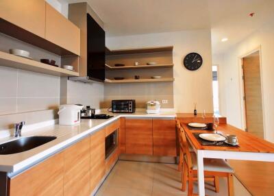 2  bedrooms condo for sale close to BTS Onnut