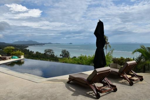 Beautiful pool House for sale in Koh Samui