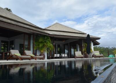 Beautiful pool House for sale in Koh Samui