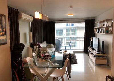 2 Bedroom pool view condo for sale close to BTS Thonglor Station