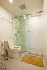 2 bedrooms condo for sale in Rama 4 close to MRT Klongtoey