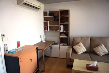 1-bedroom condo in a nice residential area of Ekamai