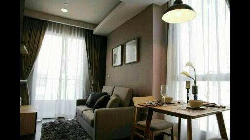 Modern 1 bedroom condo for sale near BTS Phrongphong