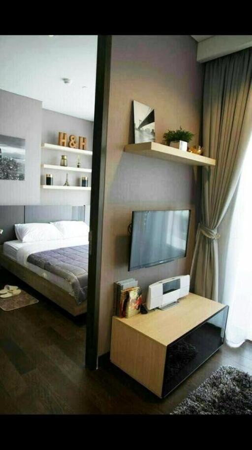 Modern 1 bedroom condo for sale near BTS Phrongphong