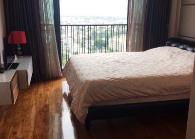 Condo 1 bedroom for sale close to Ekamai BTS