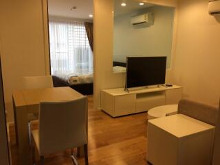 1 bedroom condominium for sale close to BTS and MRT