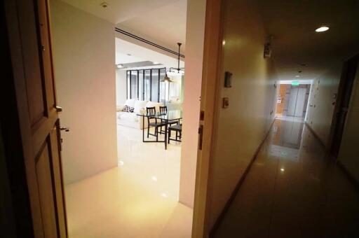 1 bedroom spacious condo for sale on Phrom Phong