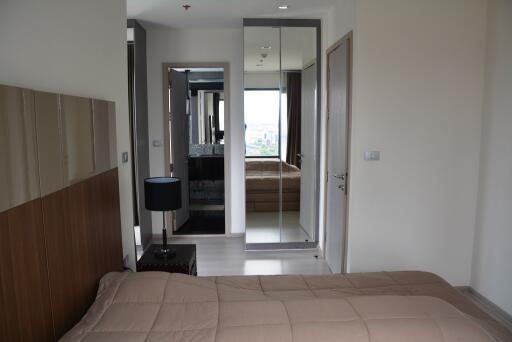 Modern 2 bedrooms high floor for rent near BTS Thonglor