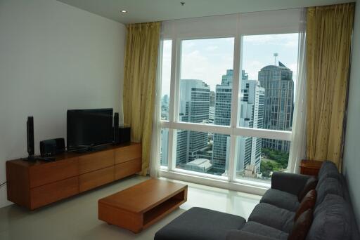 2-bedroom modern condo in Sukhumvit/Asoke area