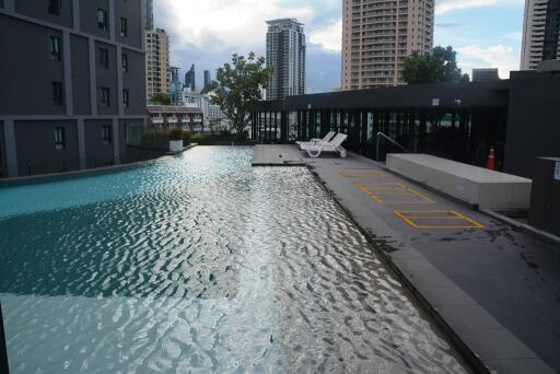 1-bedroom condo in residential area of Sathorn