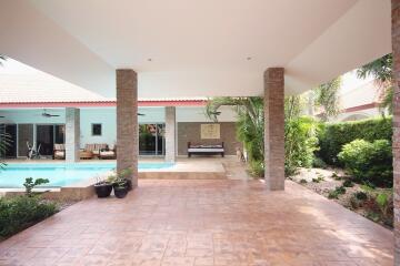 2 bed villa for sale in Hin Lek Fai, Hua Hin