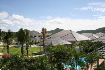 4 bedroom villa for sale in Hua Hin