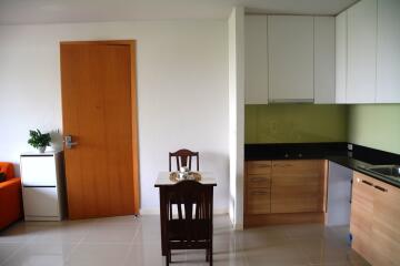 Spacious 1-bedroom condo in Petchaburi-Nana area