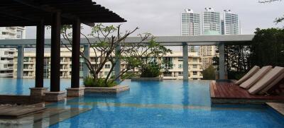 1 bedroom condo for sale in Phromphong