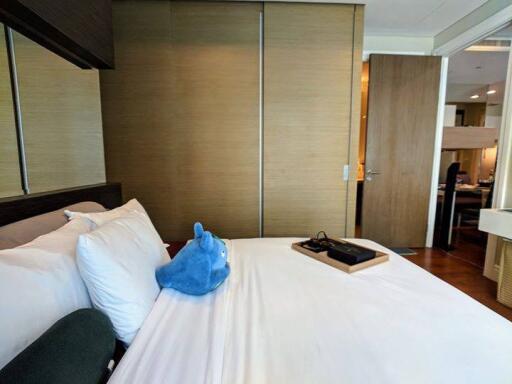 2 bedrooms condo for sale with tenant near BTS Phromphong