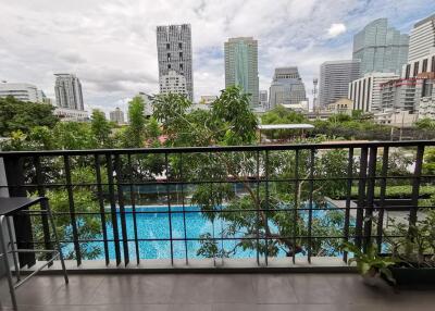 Modern 2 bedrooms condo for sale in Silom