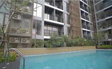 Modern 2 bedrooms condo for sale in Silom