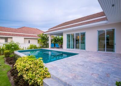 3 bedroom villa for sale in Hua Hin Beach, Hua Hin