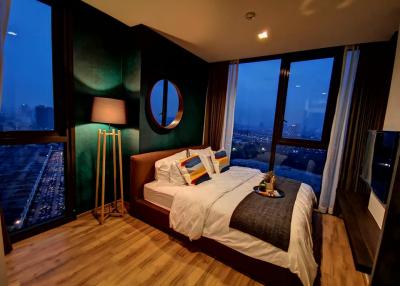 Modern 2  bedrooms condo for sale near BTS Mochit