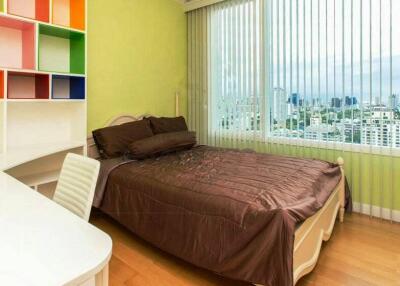 3 bedrooms condo for sale in Asoke
