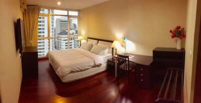 Large 1 bedroom condo for sale near BTS Nana