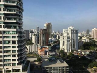 Nice 1 bedroom condo for sale near BTS Phromphong