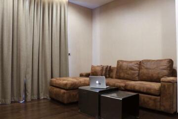 Nice 1 bedroom condo for sale near BTS Phromphong