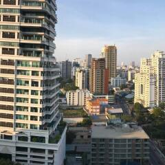 Nice 1 bedroom condo for sale near BTS Phromphong