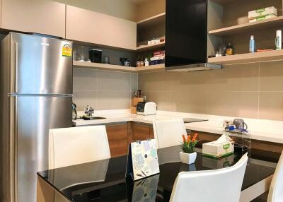 2 bedrooms condo for sale close to BTS Onnut