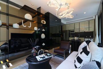 Beautiful 2 bedroom duplex condominium for sale in Ekamai