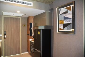 New 1-bedroom condo in the heart of Phromphong