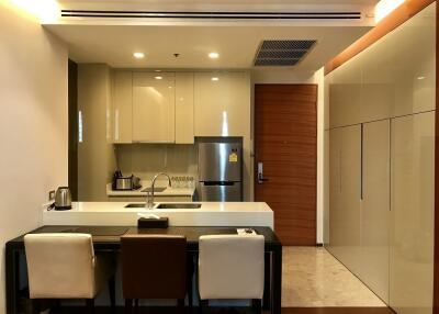 1 bedroom condo for sale close to Phrom Phong BTS station.