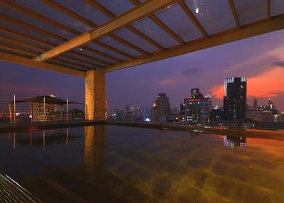 4-bedroom penthouse with private pool close to BTS Asoke