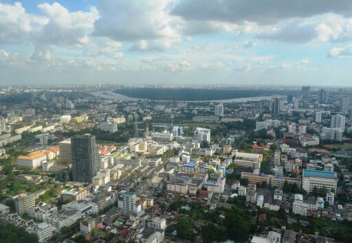 4-bedroom modern penthouse with breathtaking views in Sathorn