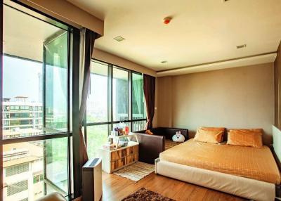3 bedroom duplex condo for sale on Bang Chak Sukhumvit