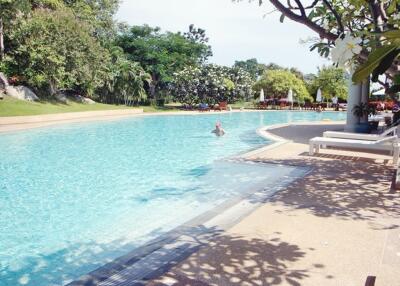 2 bed condo for sale in Cha Am, Hua Hin