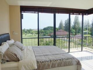 2 bed condo for sale in Cha Am, Hua Hin