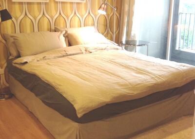 Low rise 1 bedroom  condominium in Promphong