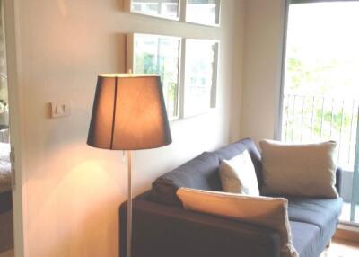 Low rise 1 bedroom  condominium in Promphong