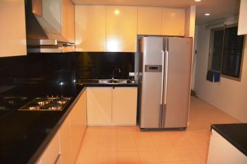 modern 4-bedroom duplex condo 300m from BTS Pra Khanong!