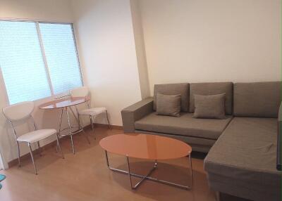 One bedroom apartment for sale in Ekamai