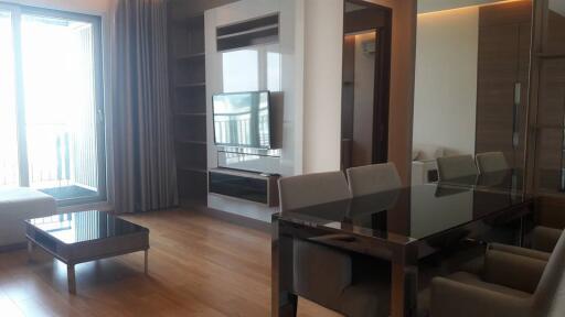 2 bedrooms high floor condo for sale between Asoke and Petchaburi