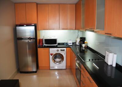 2-bedroom spacious condo in the heart of Sathorn