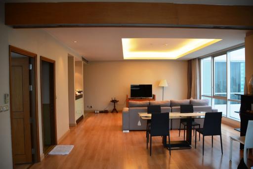 2-bedroom spacious condo in the heart of Sathorn