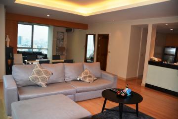 2-bedroom spacious condo in the heart of Sathorn