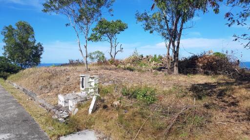 Land plot with an amazing sea-view