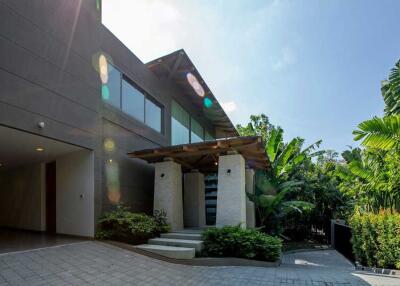 Beautiful Villa with amazing sea view and jungle view