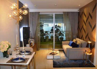 1-bedroom modern condo very close to BTS Ploenchit