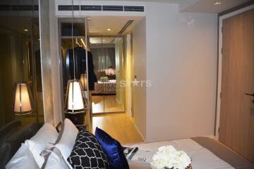 1-bedroom modern condo very close to BTS Ploenchit